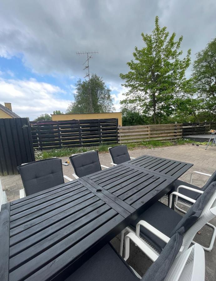 Hyggeligt Sommerhus I Jerup Esterno foto